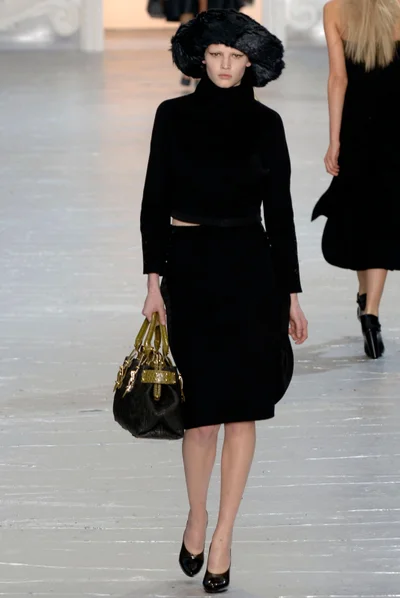 Look 15